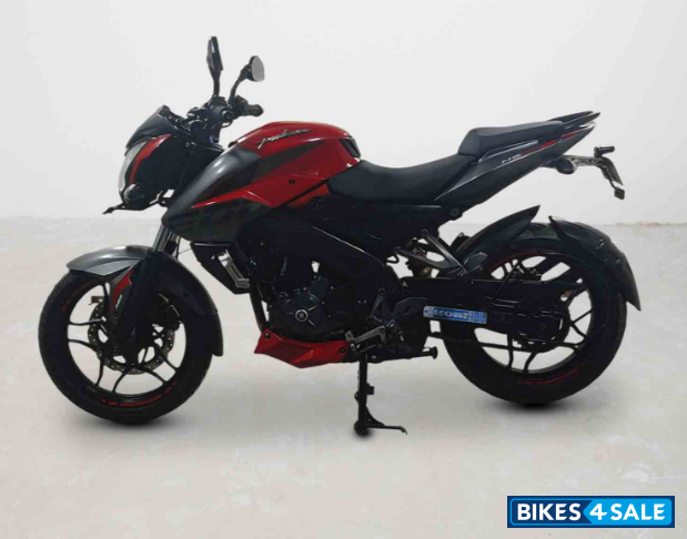 Bajaj Pulsar NS200