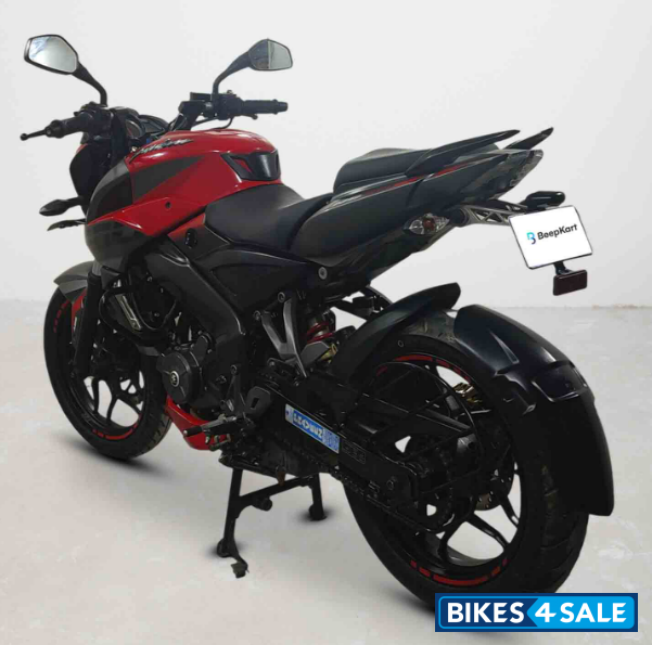 Bajaj Pulsar NS200