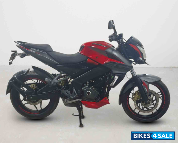 Bajaj Pulsar NS200