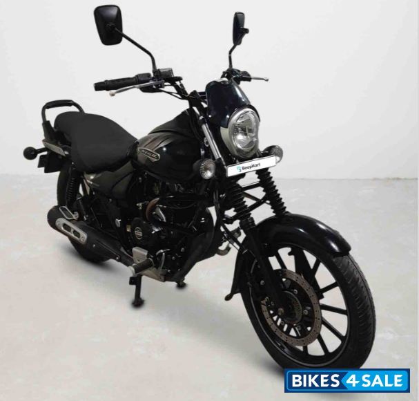 Bajaj Avenger Street 160