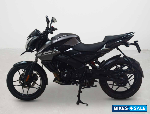 Bajaj Pulsar NS 160