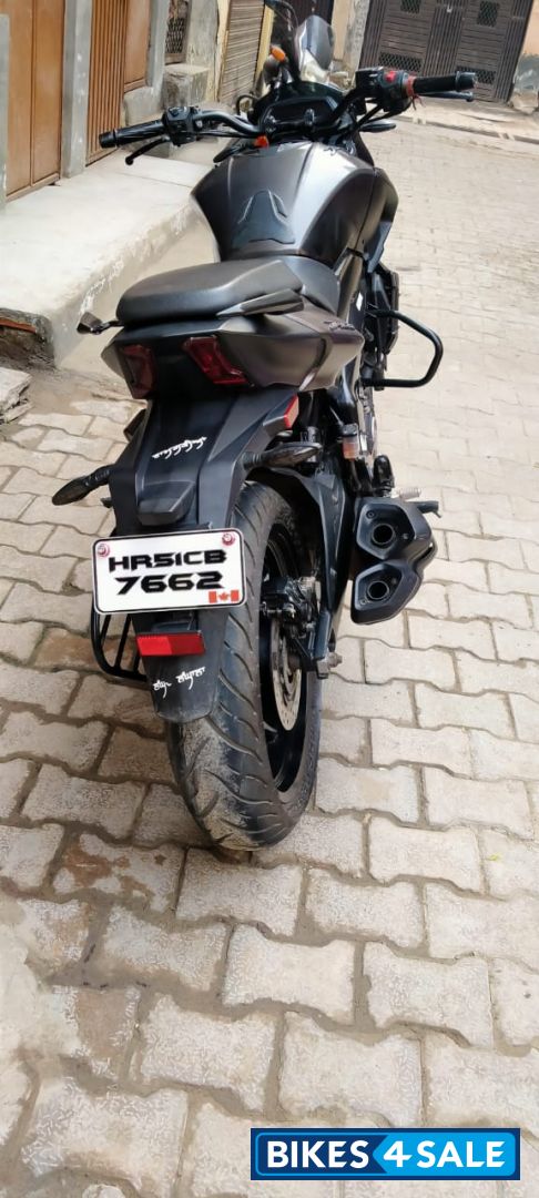 Bajaj Dominar 400 Disc