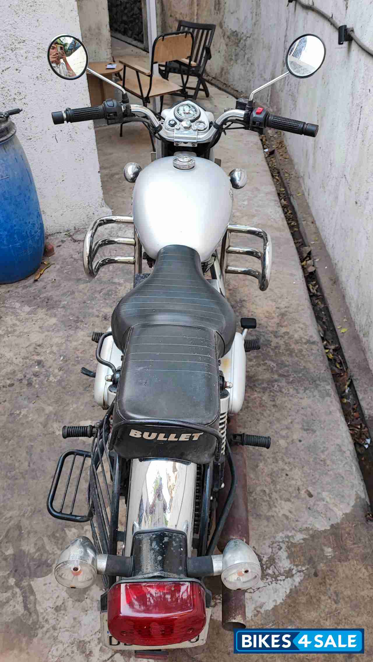 Silver Royal Enfield Bullet Electra