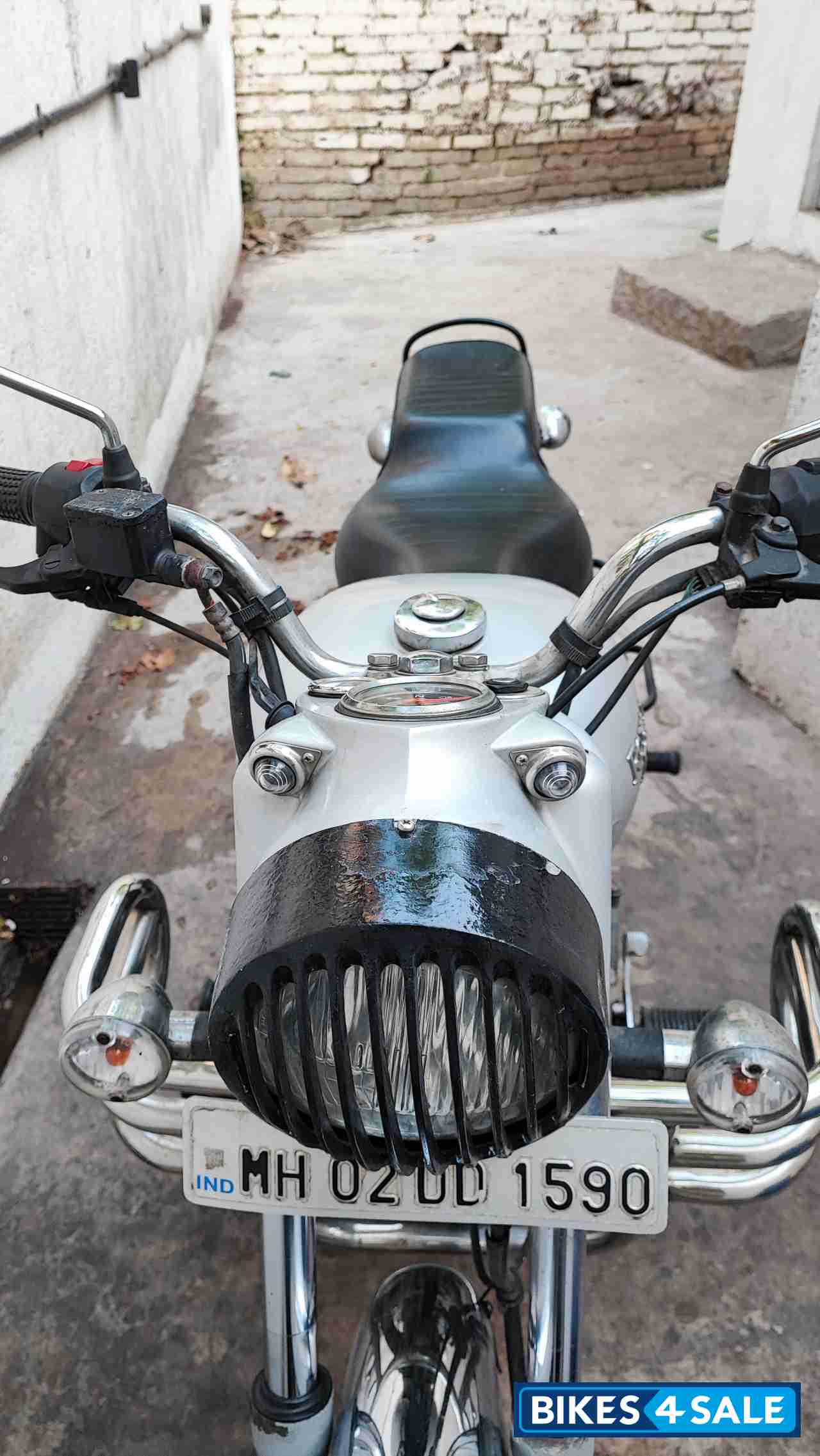 Silver Royal Enfield Bullet Electra