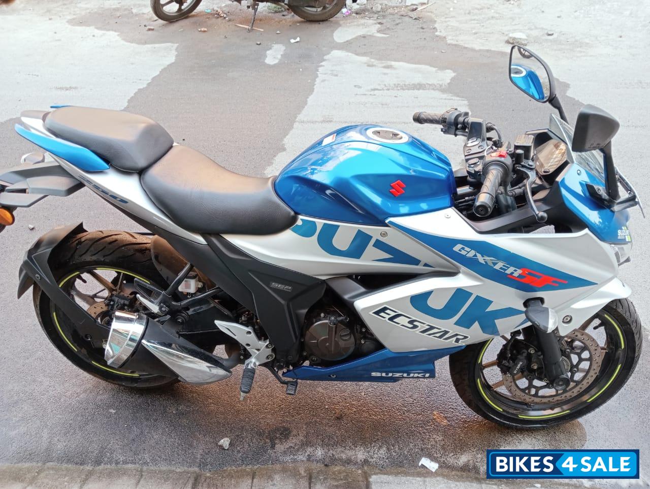 Blue With Silver Suzuki Gixxer SF 250 BS6