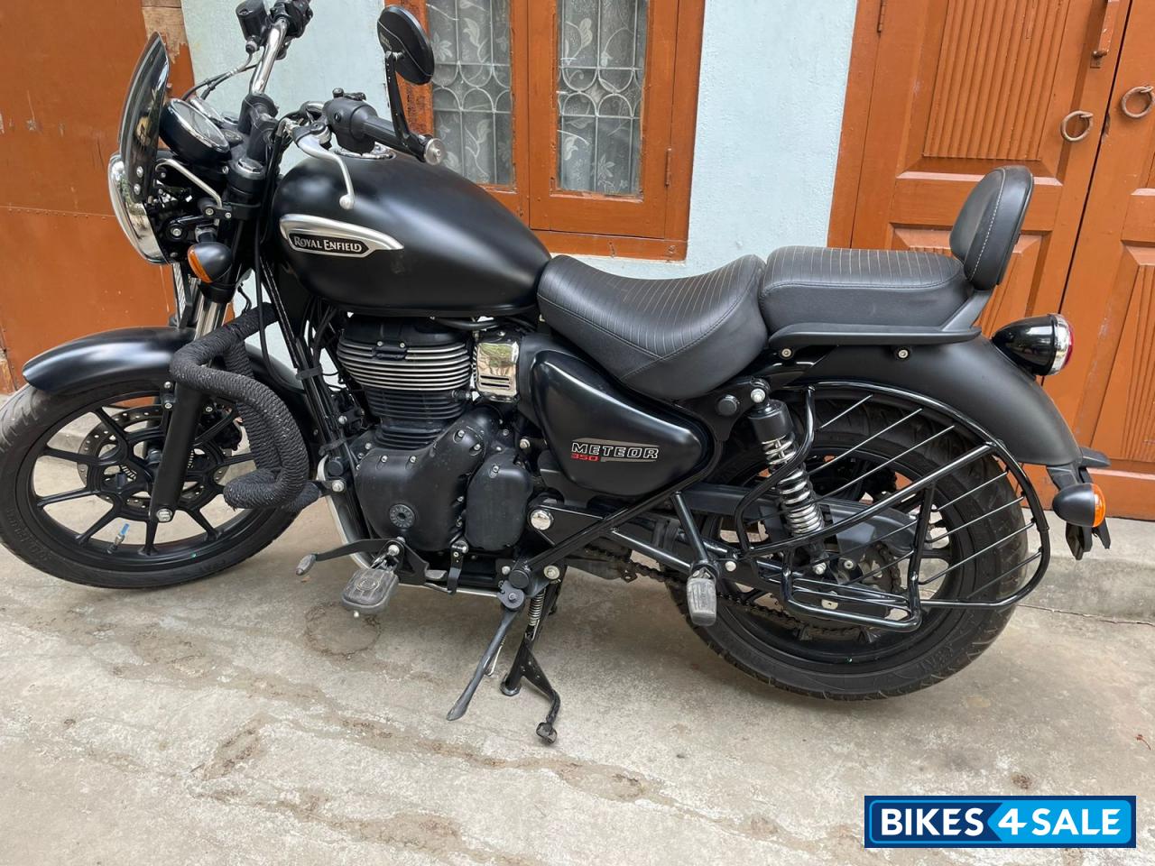 Royal Enfield Meteor 350 Stellar