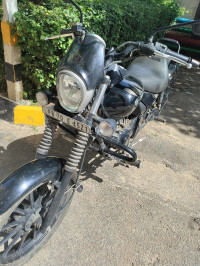 Bajaj Avenger 180 DTS-i