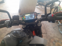 Silver Metallic Matt KTM Duke 390 2022