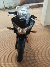 Black Honda CBR 250R