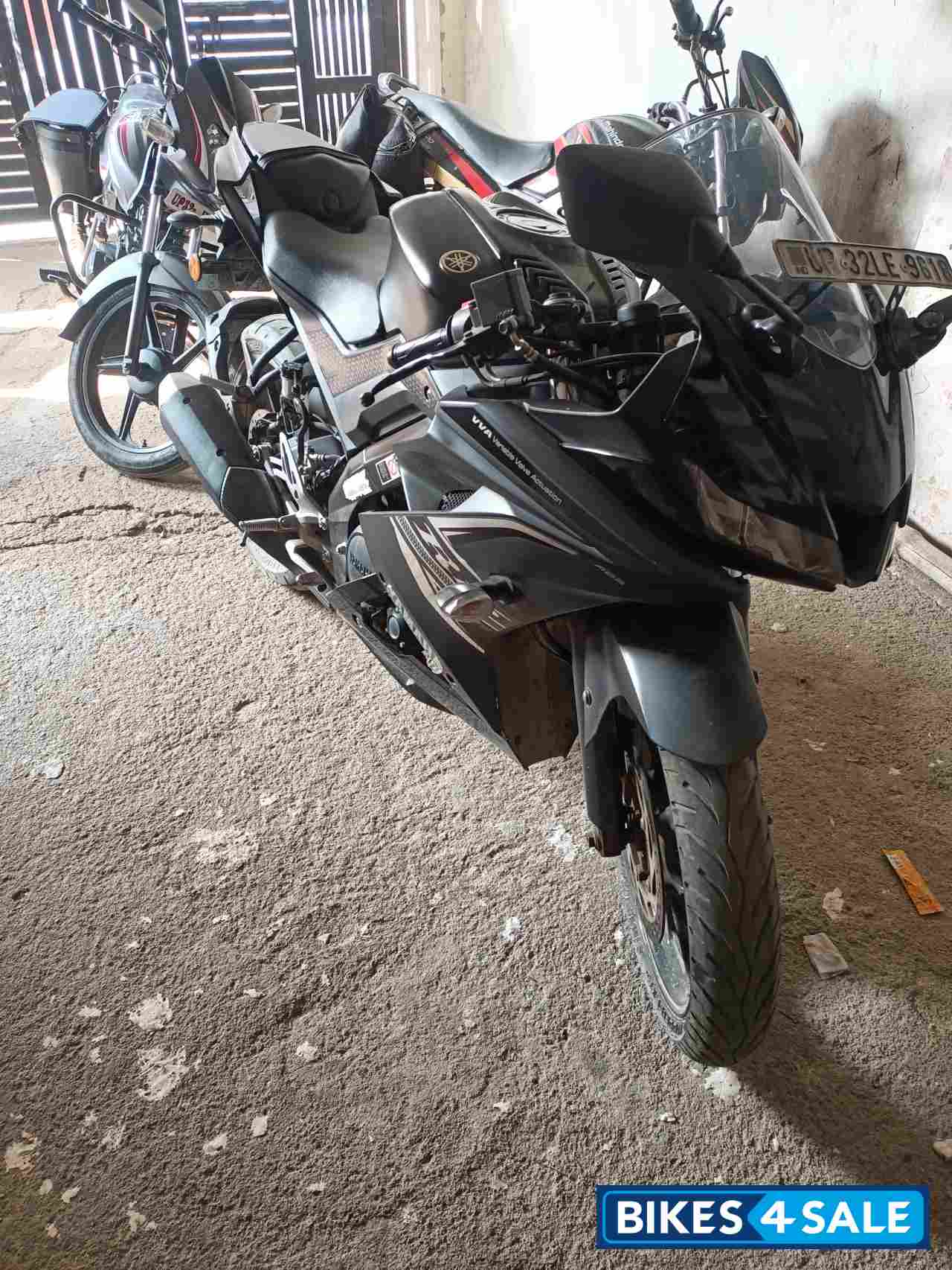 Yamaha YZF R15