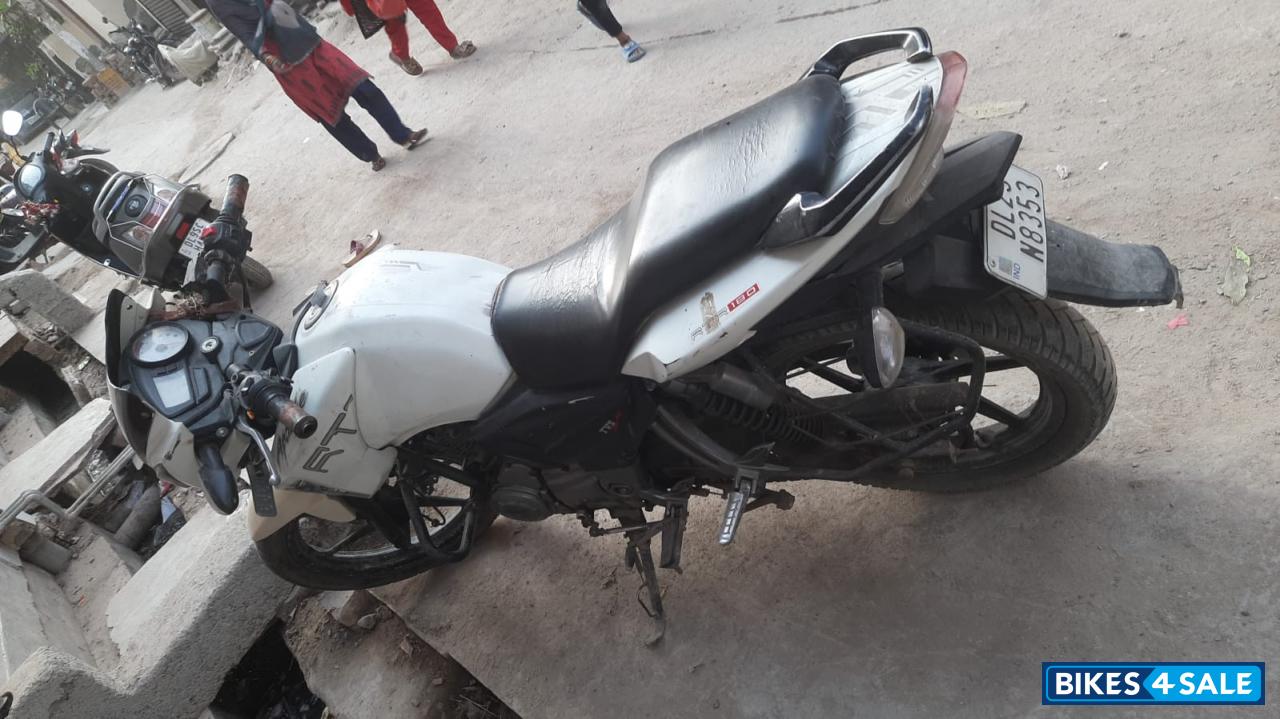 TVS Apache RTR 180