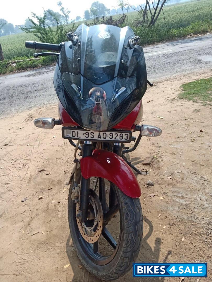 Bajaj Pulsar 220 DTSFi