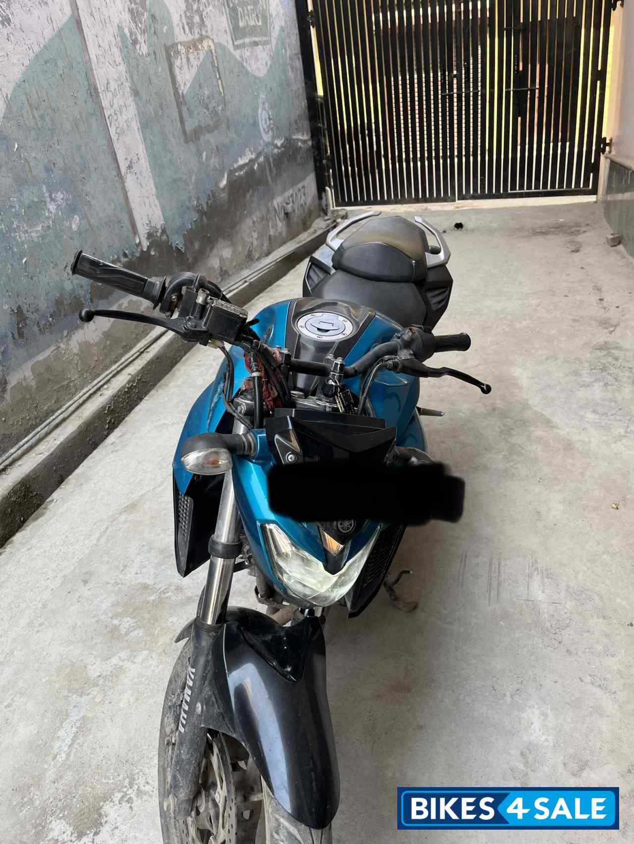 Yamaha FZ25