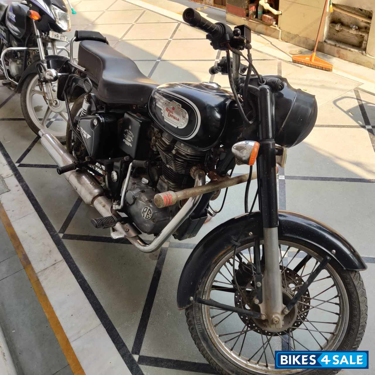 Royal Enfield Bullet 500