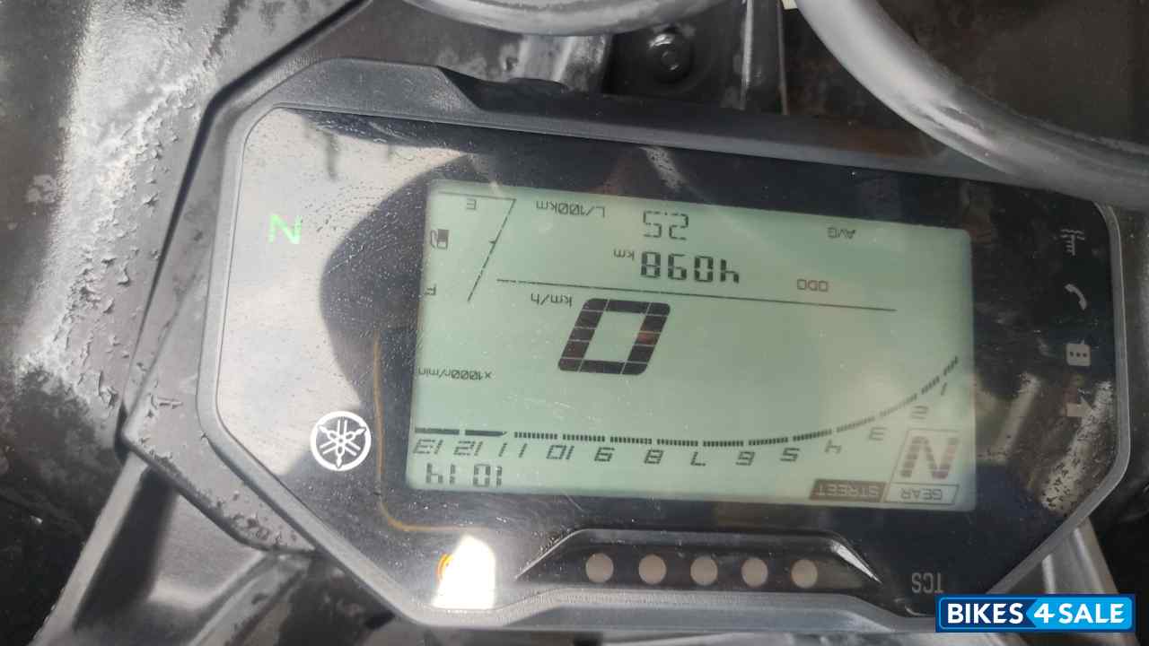 Racing Blue Yamaha R15 V4 Racing Blue Yamaha R15 V4