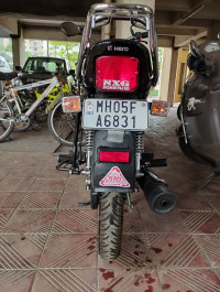 Black And Grey Straps Hero Splendor Plus Xtec