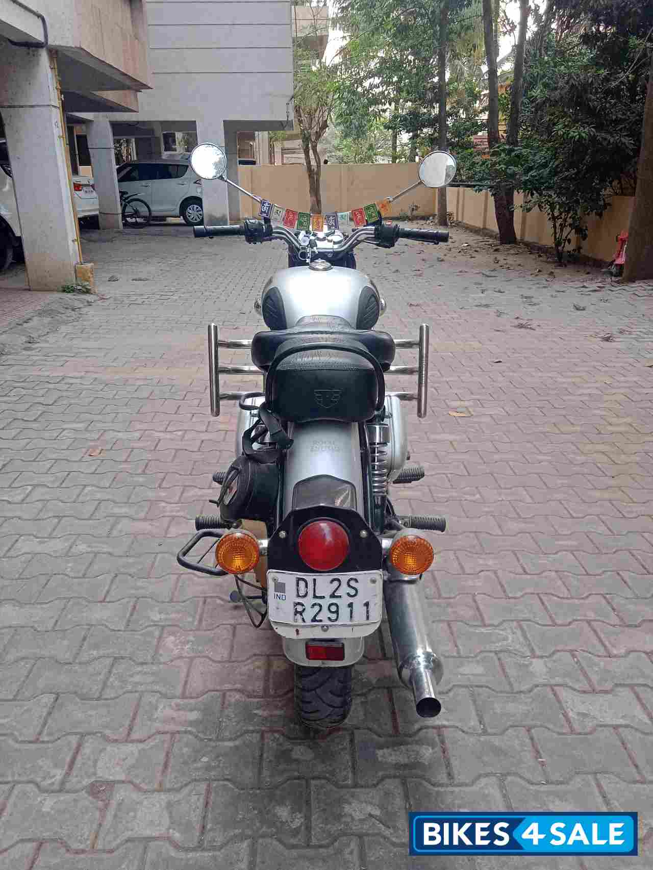 Royal Enfield Classic 350