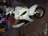 White Honda Activa 5G
