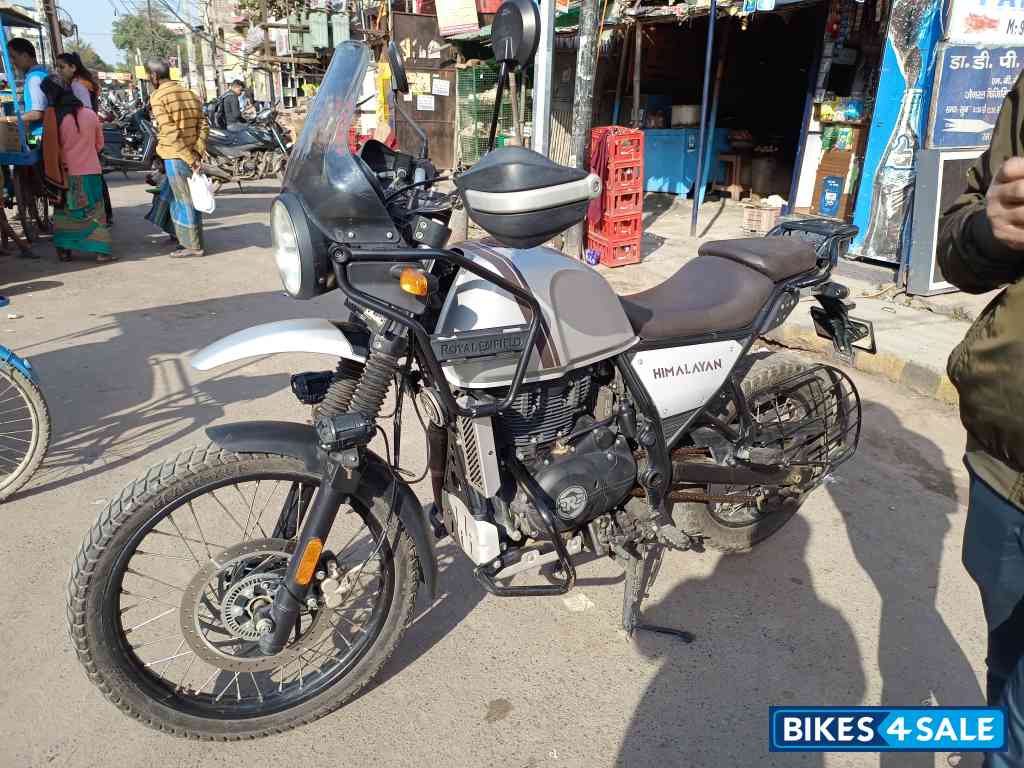 Silver Royal Enfield Himalayan BS VI