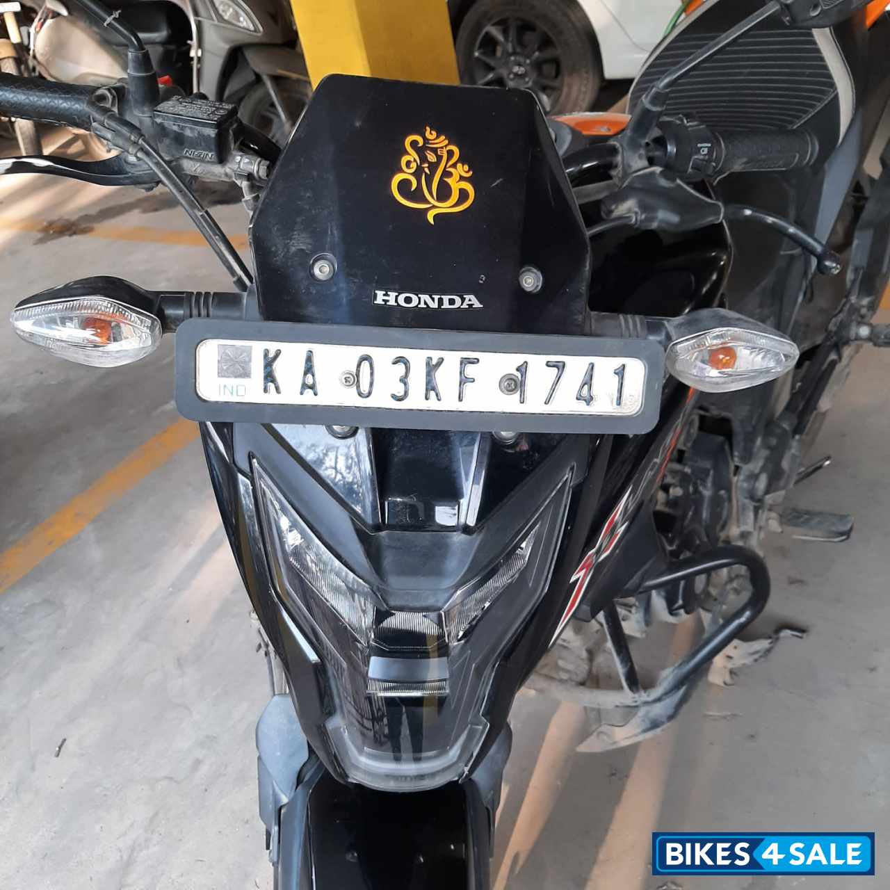 Black & Orange Honda XBlade BS6 Black & Orange Honda XBlade BS6