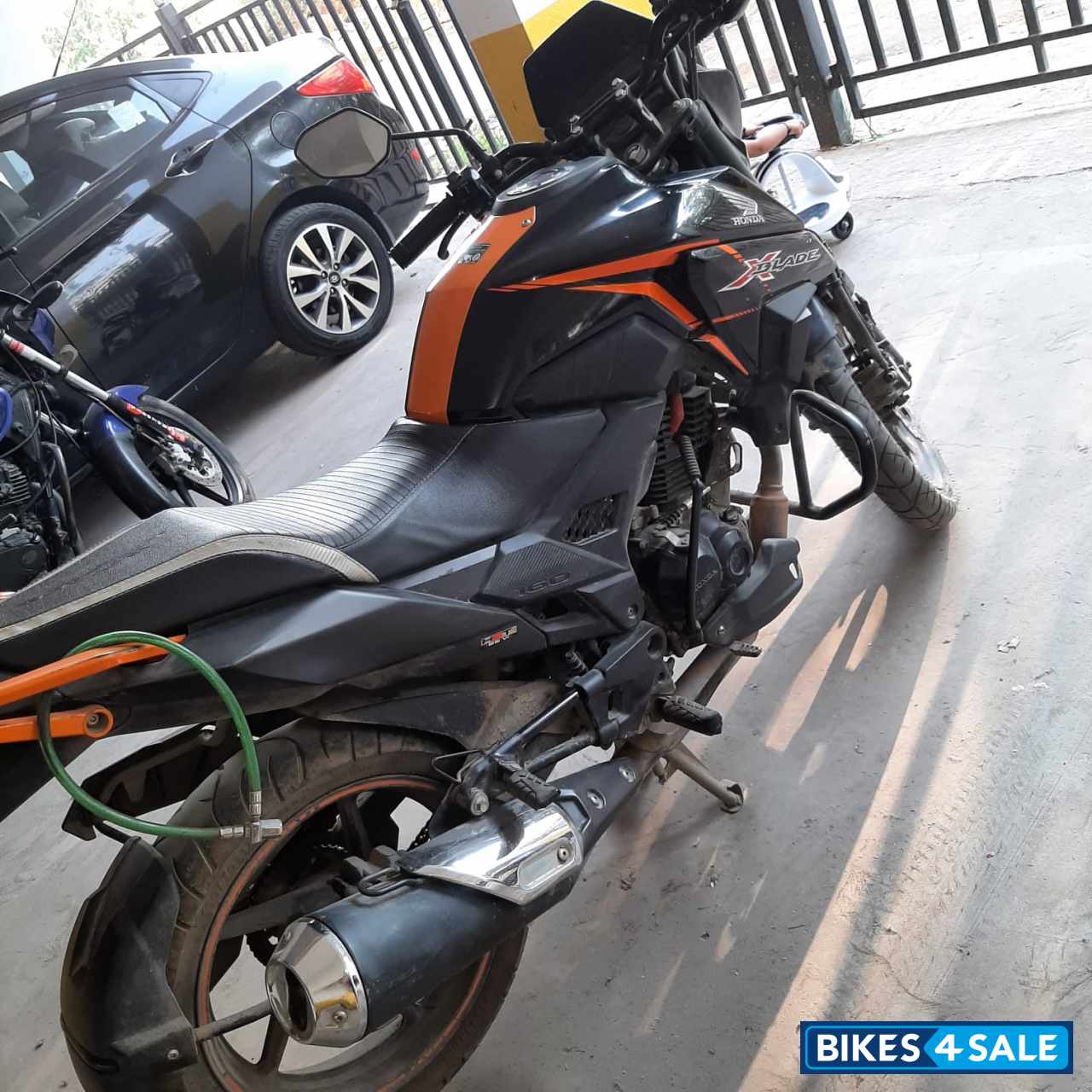Black & Orange Honda XBlade BS6 Black & Orange Honda XBlade BS6
