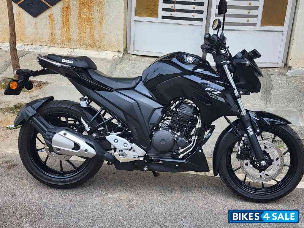 Yamaha FZ 25 BS6