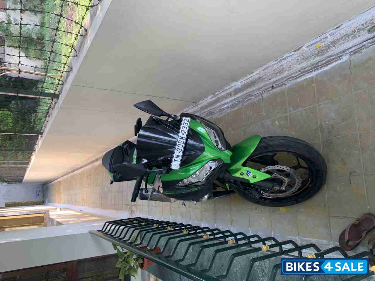 Kawasaki Ninja 300 BS6