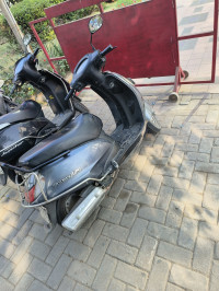 Grey Suzuki Access 125