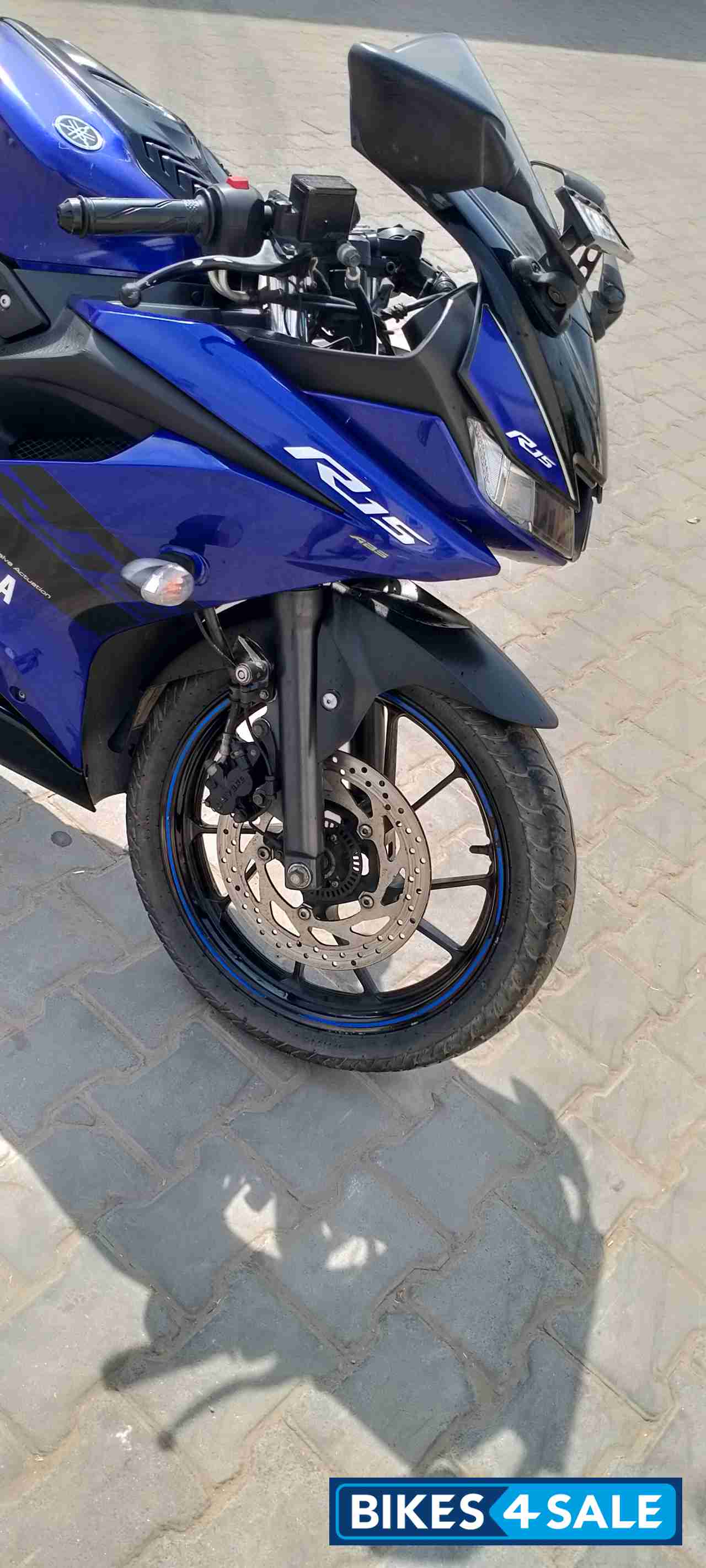 Blue Yamaha YZF R15 V3