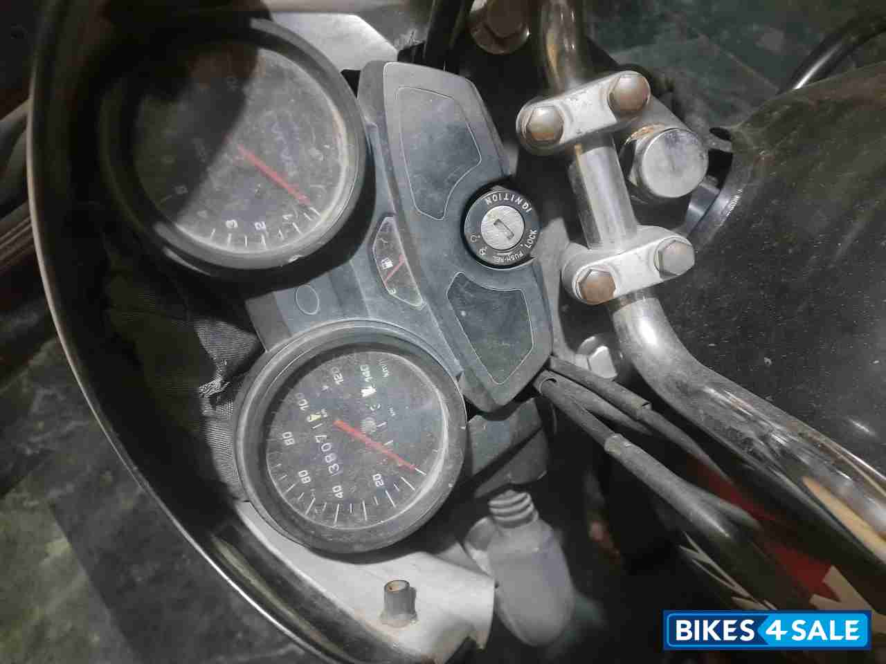 Bajaj Discover DTSi 135