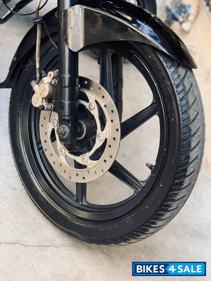 Bajaj Pulsar Bajaj Pulsar