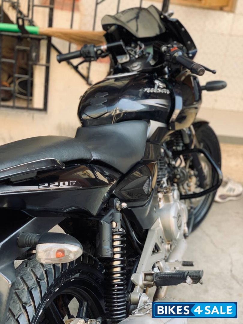 Bajaj Pulsar Bajaj Pulsar
