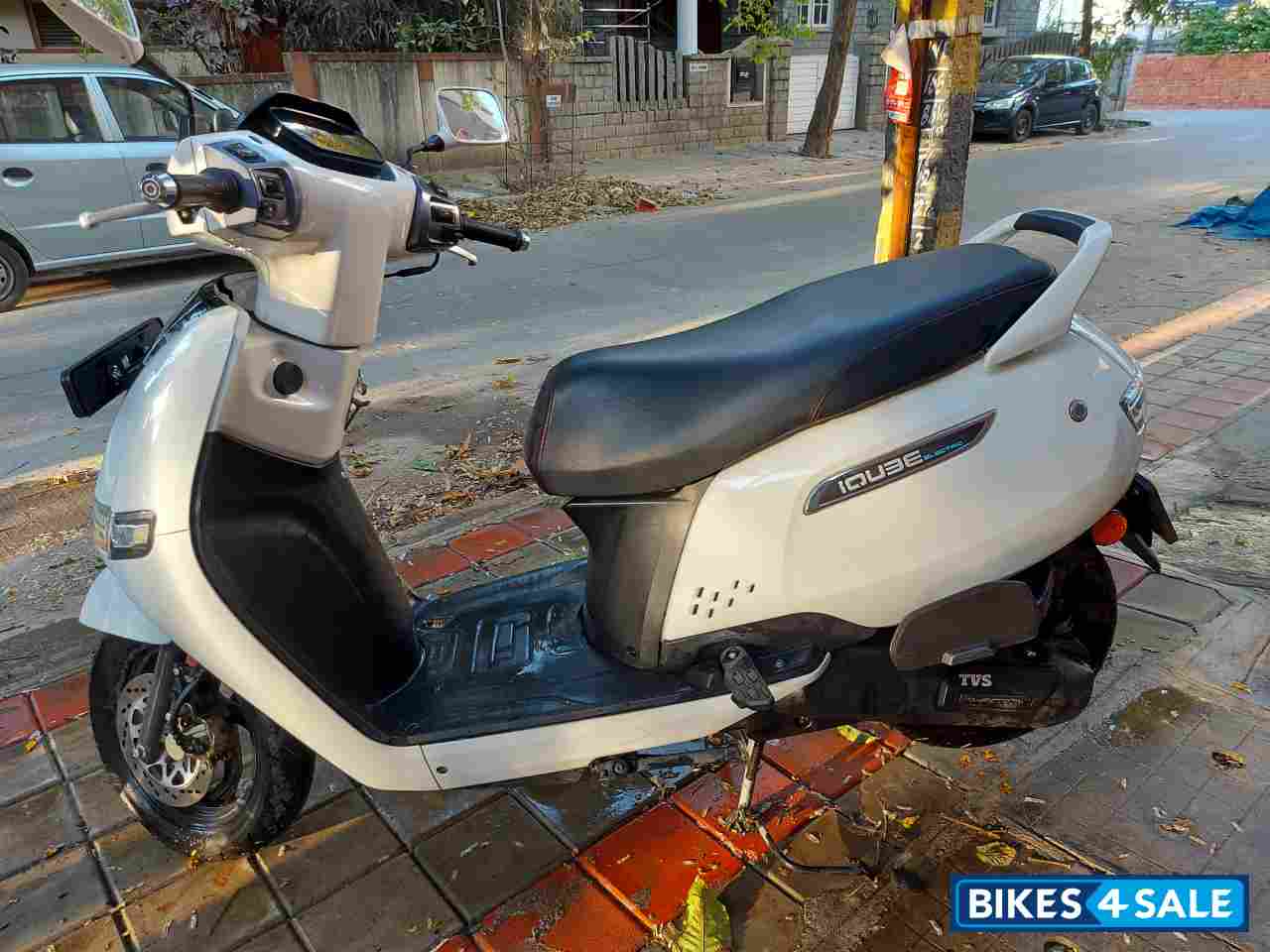 White TVS iQube Electric