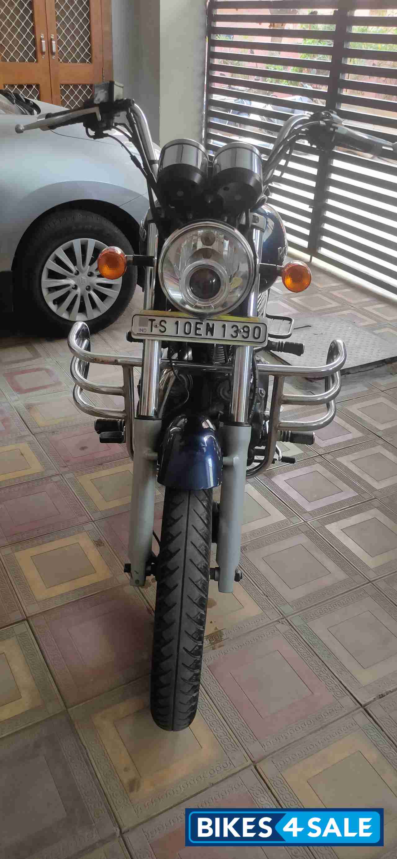 Marine Royal Enfield Thunderbird 350