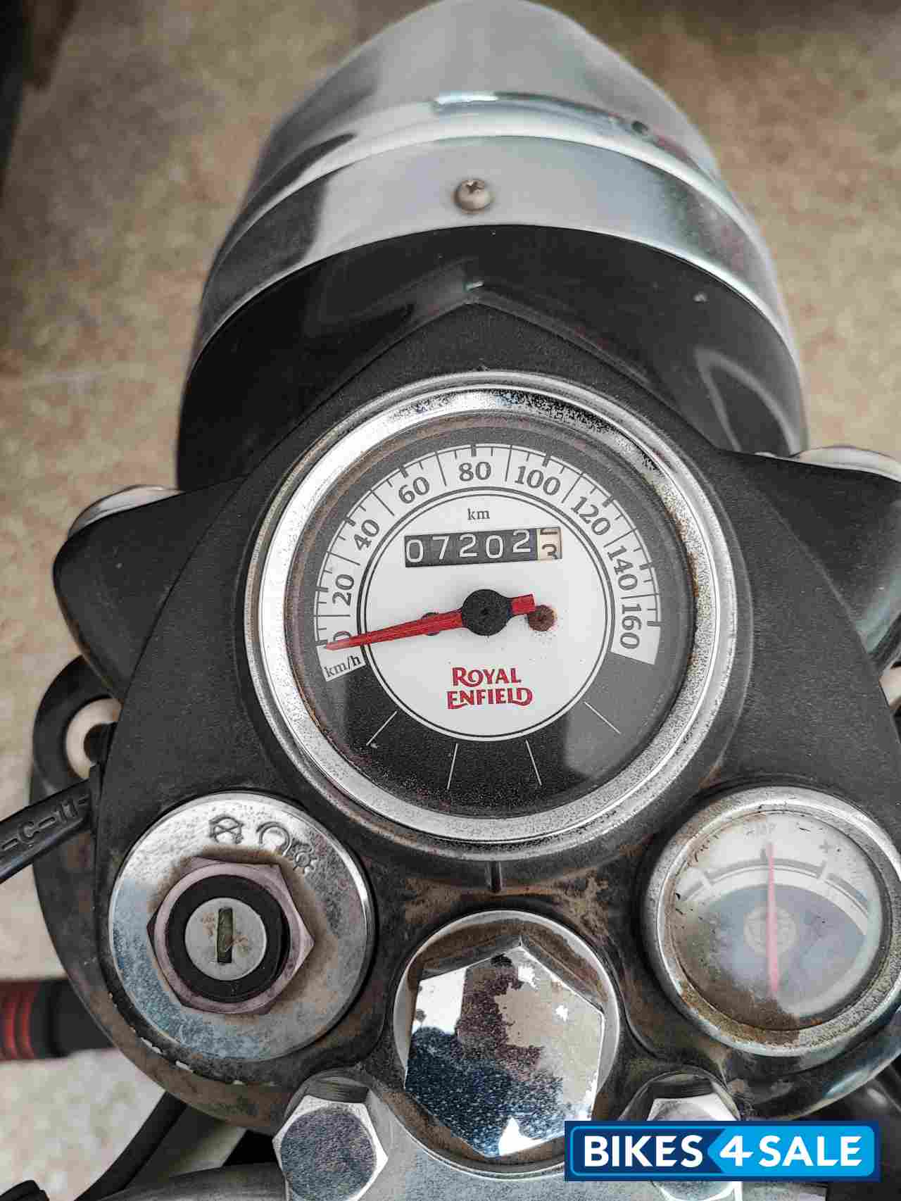 Royal Enfield Classic 350 Royal Enfield Classic 350