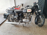 Royal Enfield Classic 350