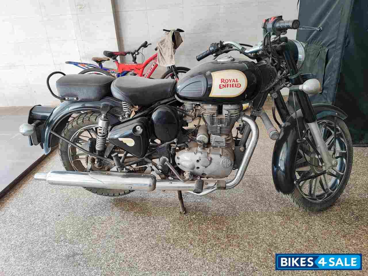 Royal Enfield Classic 350 Royal Enfield Classic 350