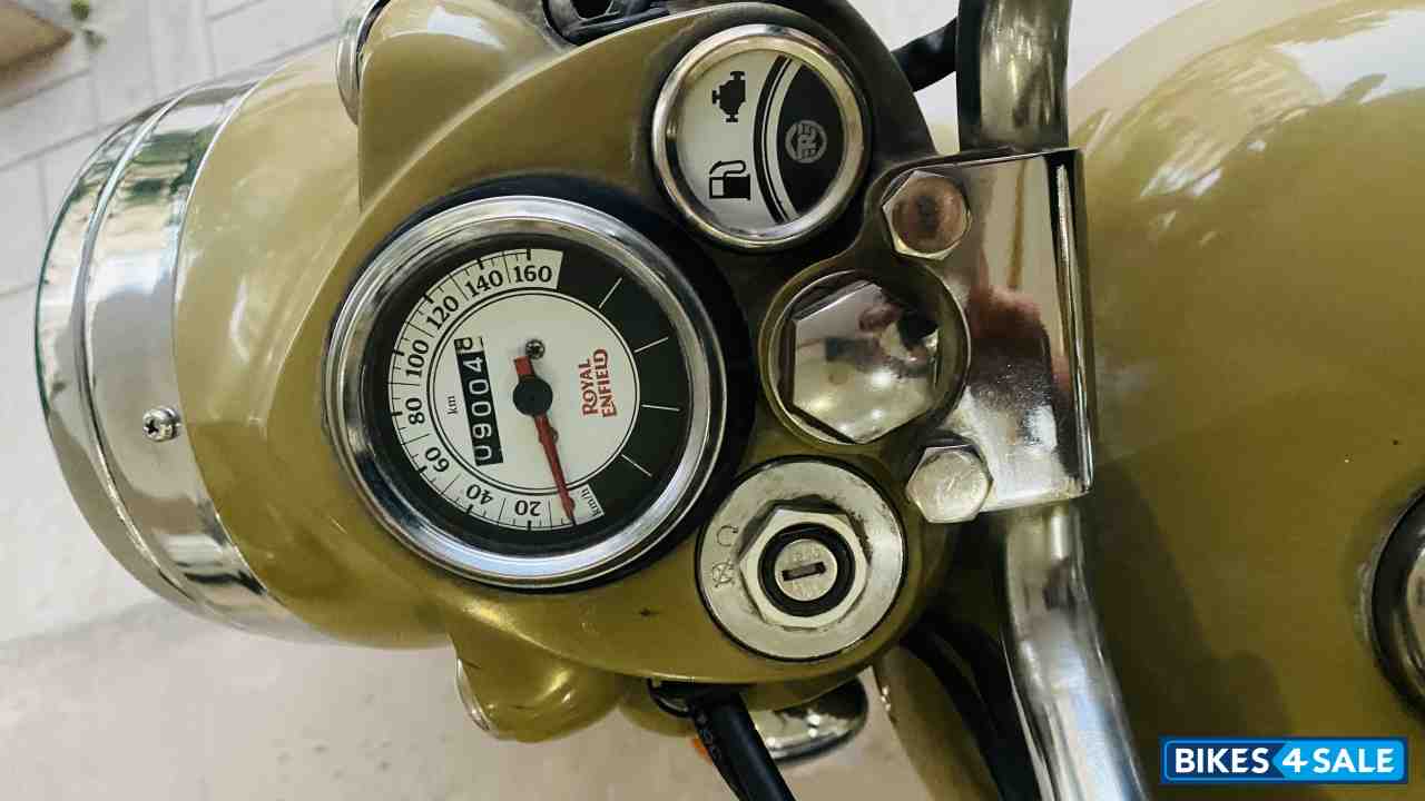 Royal Enfield Classic Desert Storm