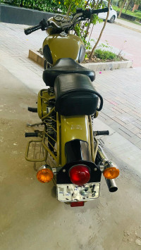 Royal Enfield Classic Desert Storm