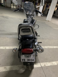 Bajaj Avenger Cruise 220