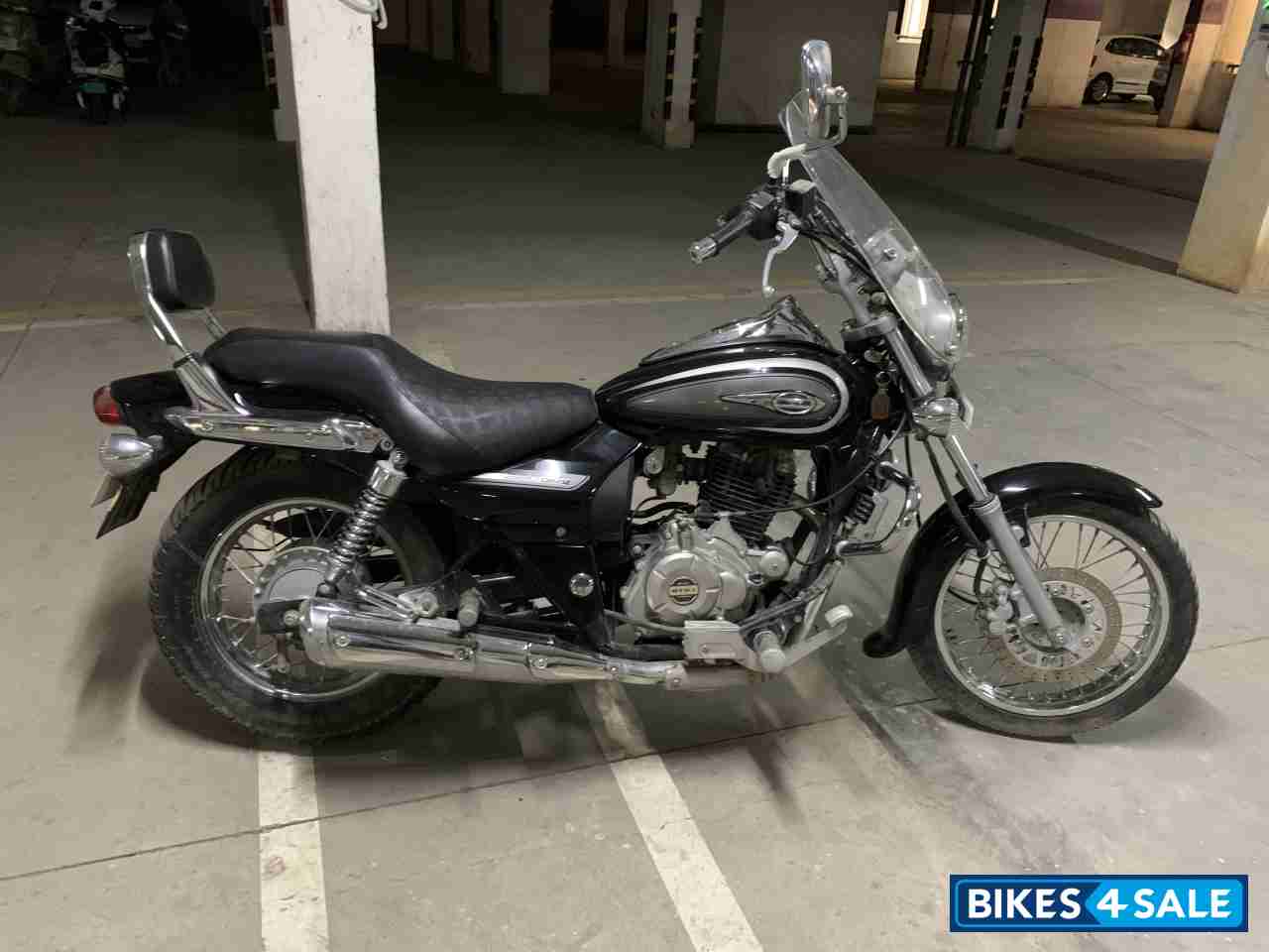 Bajaj Avenger Cruise 220