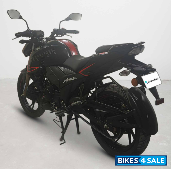 TVS Apache RTR 200 4V