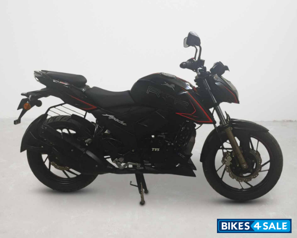TVS Apache RTR 200 4V