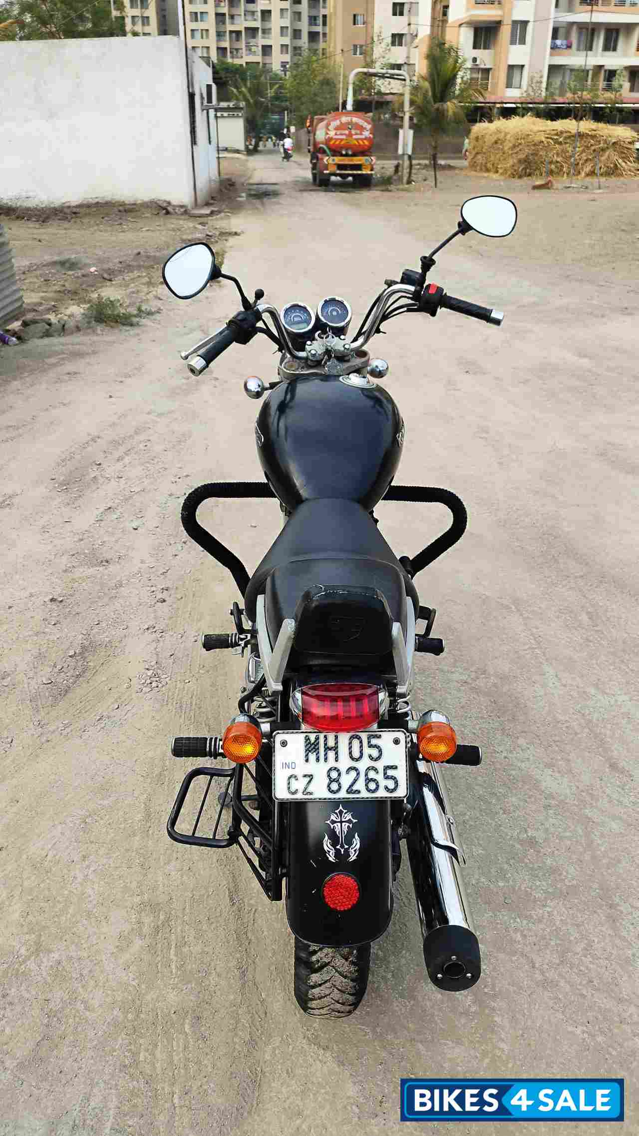 Stone Black Royal Enfield Thunderbird 350