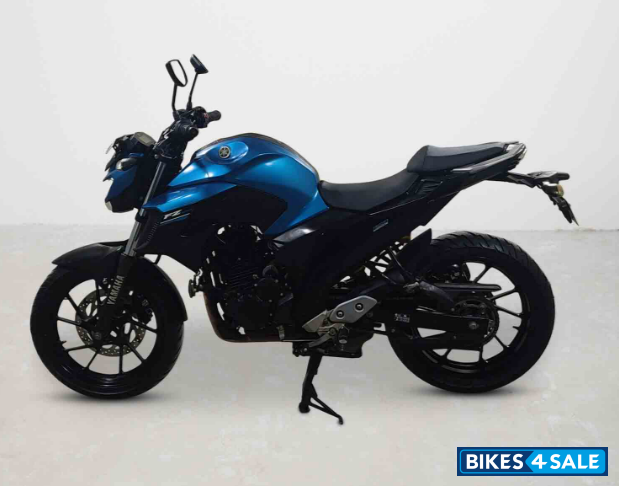 Yamaha FZ25