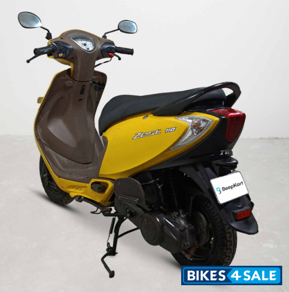 TVS Scooty Zest 110 BS6