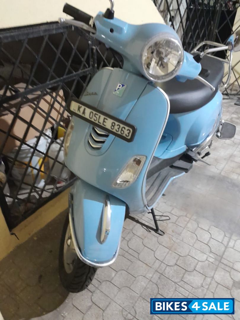Vespa ZX 125 BS6 Vespa ZX 125 BS6