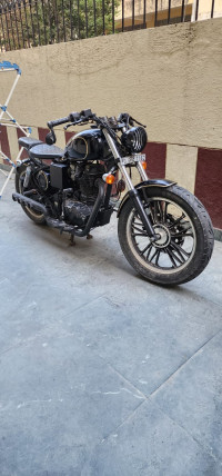 Royal Enfield Bullet 350