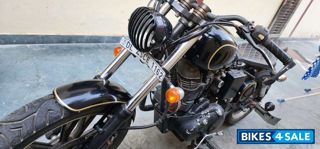 Royal Enfield Bullet 350