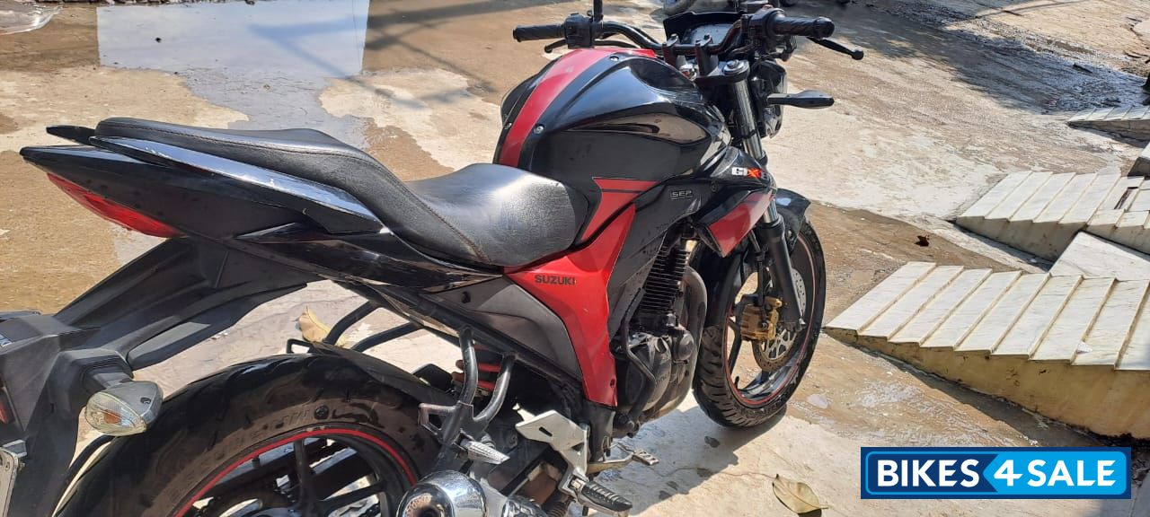 Suzuki Gixxer 150 Suzuki Gixxer 150
